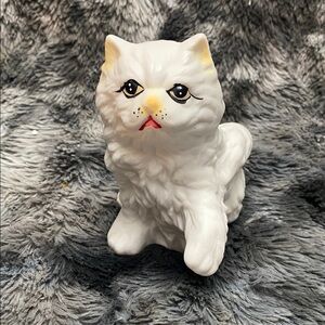 Vintage White Ceramic Cat Figurine